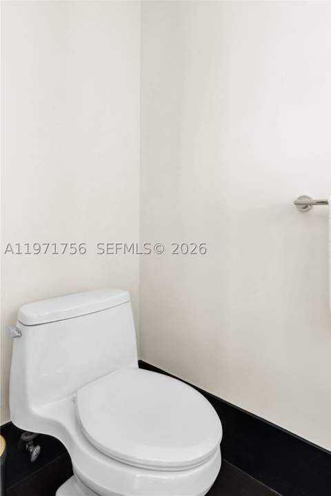 101 20th St 1805, Miami Beach FL - photo 14 of 50