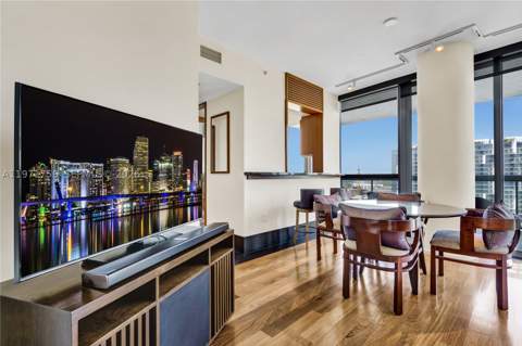 101 20th St 1805, Miami Beach FL - photo 8 of 50