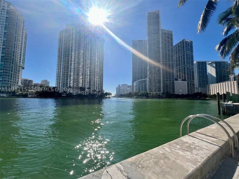 1 bedroom Condominium at 300 S Biscayne Blvd Ph-3907, Met 1 Condo, Miami — photo 1