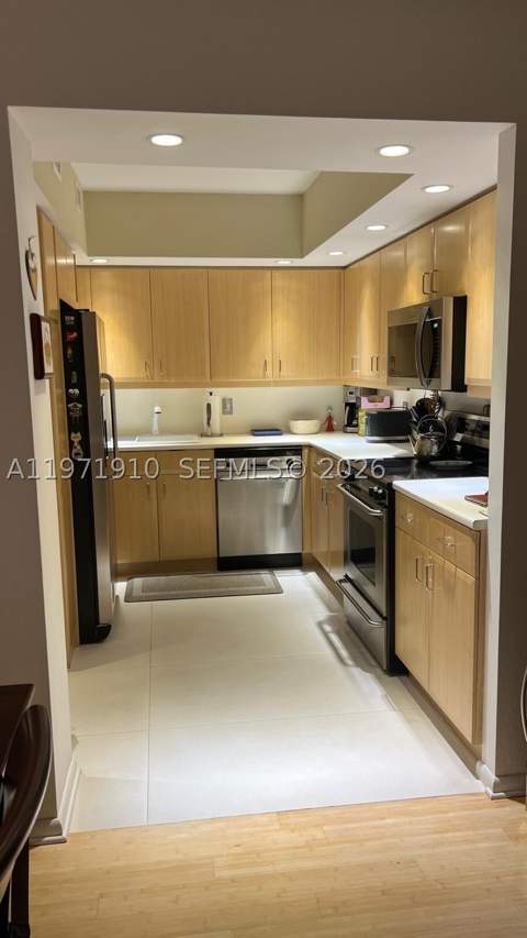 5600 Collins Ave 7Y, Miami Beach FL - photo 10 of 30