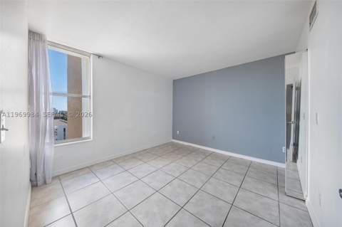 2350 NE 135th St 811, North Miami FL - photo 22 of 51