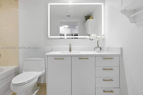 50 Biscayne Blvd 1909, Miami FL - photo 8 of 44