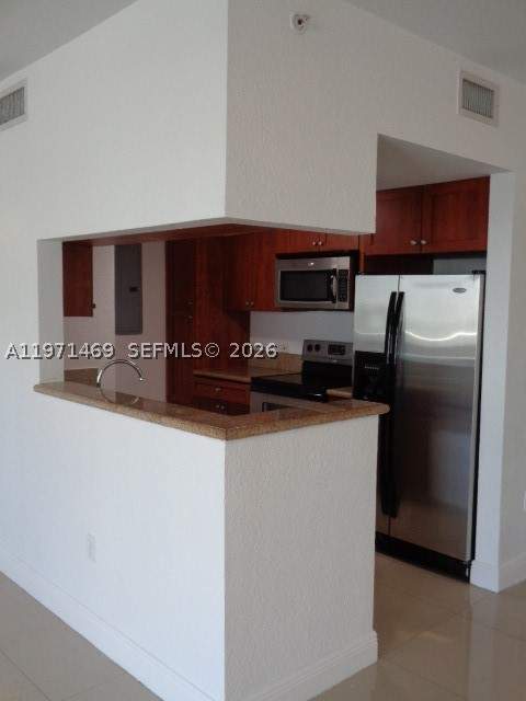 36 NW 6 Ave 608, Miami FL - photo 7 of 27