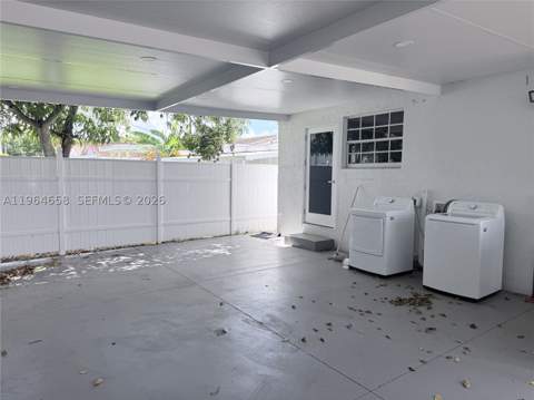 6829 SW 25th St, Miami FL - photo 7 of 8