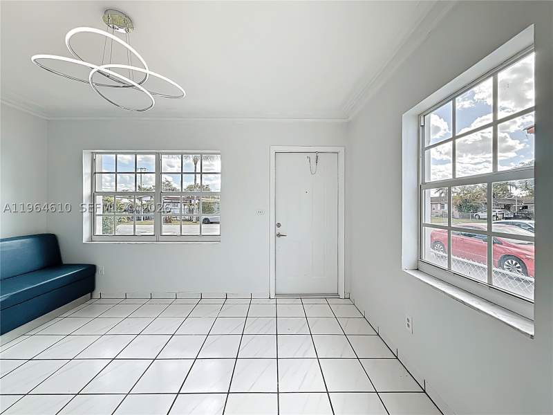 3 bedroom SingleFamilyResidence at 6819 SW 25th St, Central Manor Sec 1, Miami — photo 3