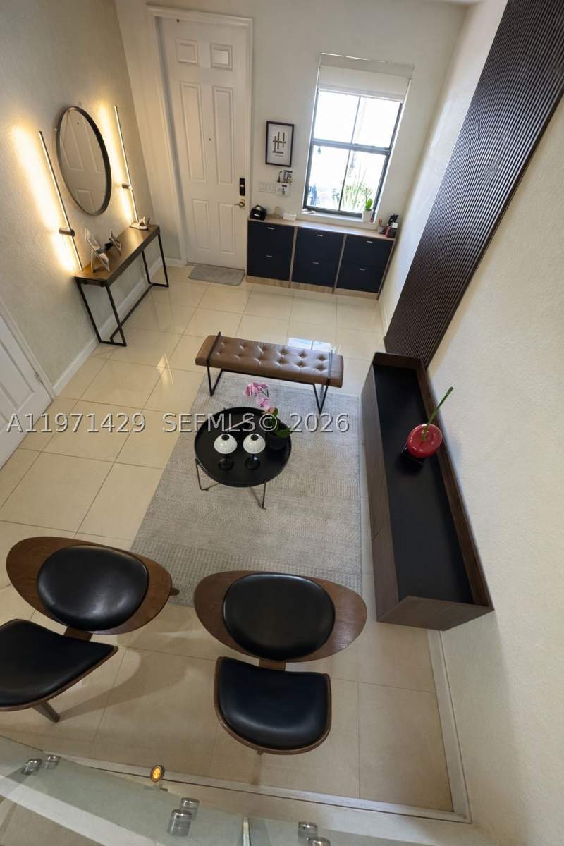 3 bedroom SingleFamilyResidence at 10255 NW 89th Ter, Grand Bay North, Doral — photo 4
