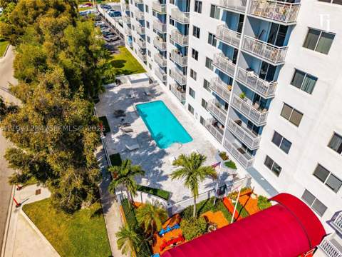 1251 NE 108th St 108, Miami FL - photo 10 of 15