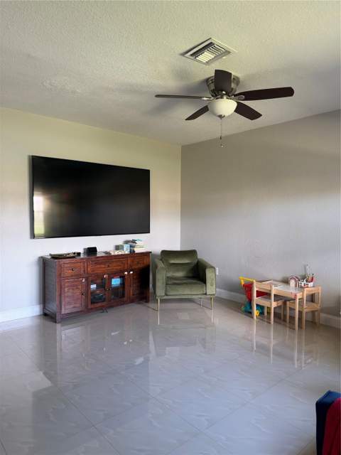 11333 SW 243rd Terrace, Homestead FL - photo 7 of 22
