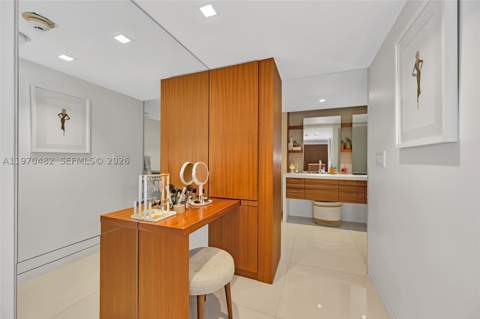 199 Ocean Lane Dr 401, Key Biscayne FL - photo 19 of 38