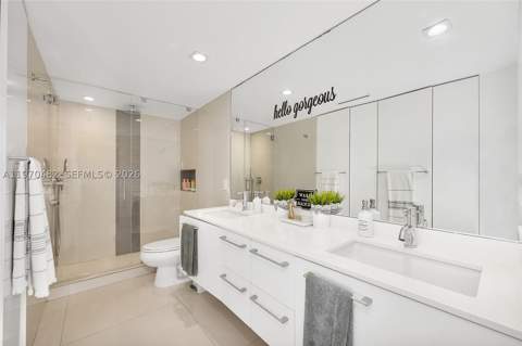199 Ocean Lane Dr 401, Key Biscayne FL - photo 22 of 38