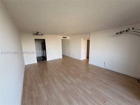 2350 NE 135th St 503, North Miami FL - photo 10 of 27