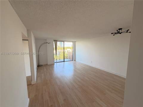 2350 NE 135th St 503, North Miami FL - photo 6 of 27