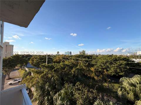 2350 NE 135th St 503, North Miami FL - photo 9 of 27