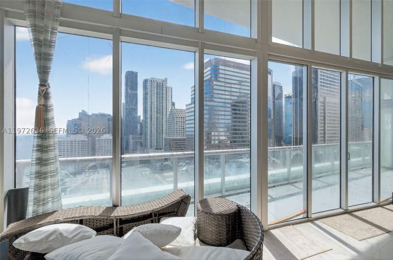 3 bedroom Condominium at 495 Brickell avenue 2201, Icon Brickell No Two, Miami — photo 5