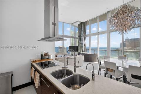 495 Brickell avenue 2201, Miami FL - photo 8 of 36