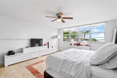 905 Brickell Bay Dr 230, Miami FL - photo 17 of 48