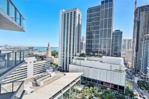 851 NE 1st Ave 1712, Miami FL - photo 13 of 82
