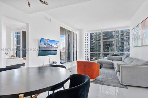 851 NE 1st Ave 1712, Miami FL - photo 18 of 82