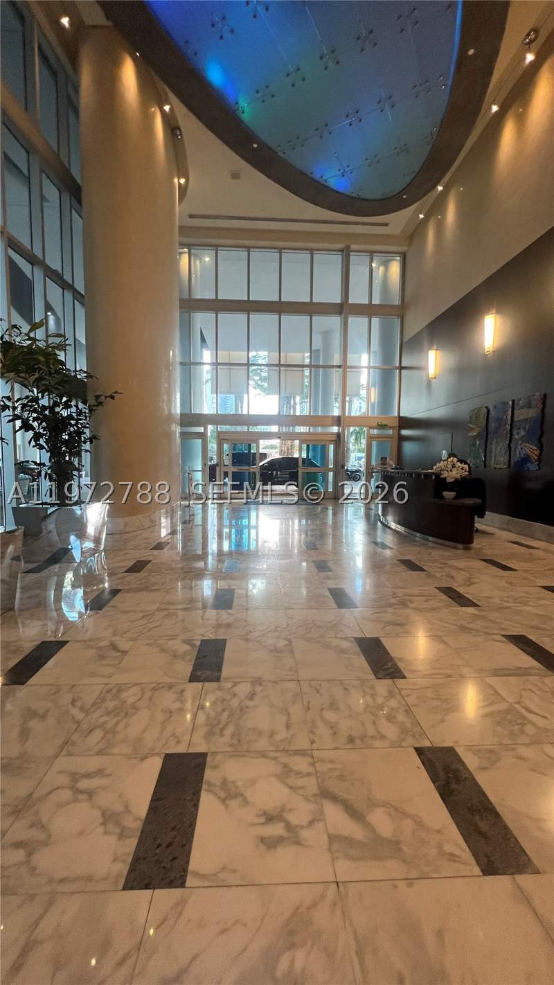 2 bedroom Condominium at 185 SW 7th St 2202, Latitude On The River Con, Miami — photo 3