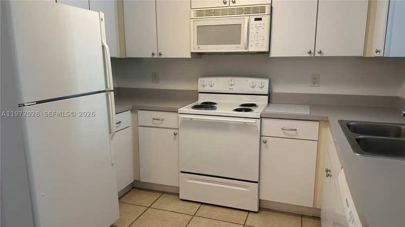 1 bedroom Condominium at 1250 S Miami Ave 1012, Vue At Brickell Condo, Miami — photo 1