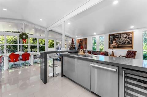12950 SW 67th Ave, Pinecrest FL - photo 15 of 43