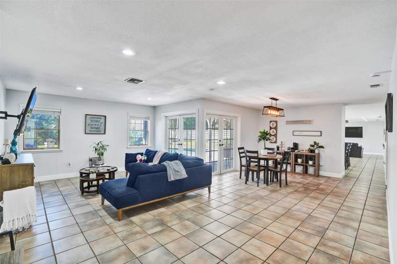 6 bedroom SingleFamilyResidence at 14930 SW 145th Street, Country Walk Sec 03, Miami — photo 5