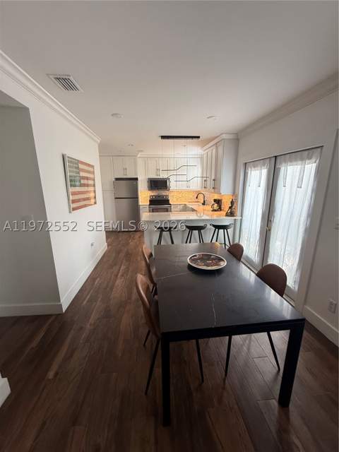 5648 SW 5th Ter, Miami FL - photo 8 of 19