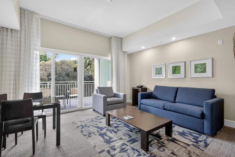 1 bedroom Condominium at 5300 NW 87th Avenue 1215, The Blue A Resort Hotel Co, Doral — photo 2