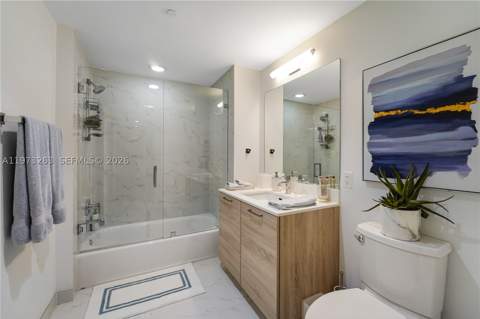 16385 Biscayne Blvd 1502, North Miami Beach FL - photo 17 of 21