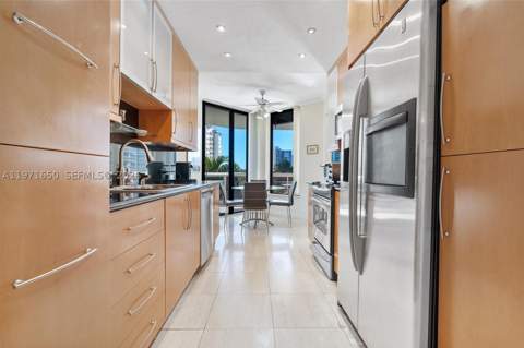 20191 E Country Club Dr 510, Aventura FL - photo 8 of 46