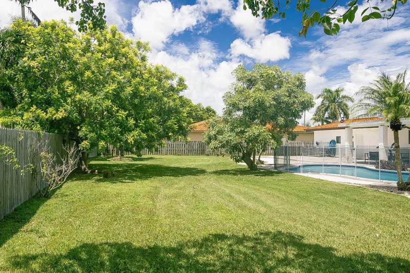 4 bedroom SingleFamilyResidence at 16670 SW 90th Avenue, Cal Neg Homes, Palmetto Bay — photo 3