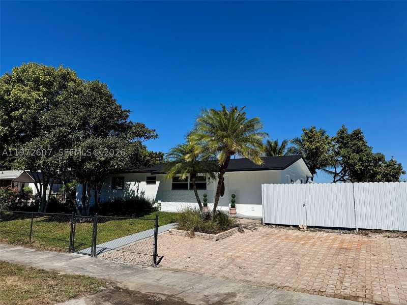3 bedroom SingleFamilyResidence at 15715 SW 302nd Ter, Newton Heights, Homestead — photo 1