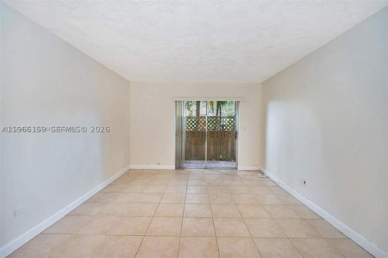 2 bedroom Condominium at 8500 SW 109 Ave 6-102, Courtyards At Kendall, Miami — photo 3