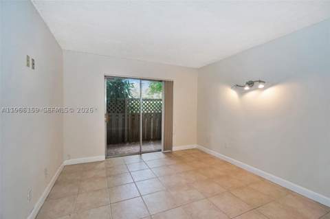 8500 SW 109 Ave 6-102, Miami FL - photo 6 of 28
