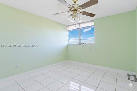 8895 Fontainebleau Blvd 504, Miami FL - photo 11 of 27