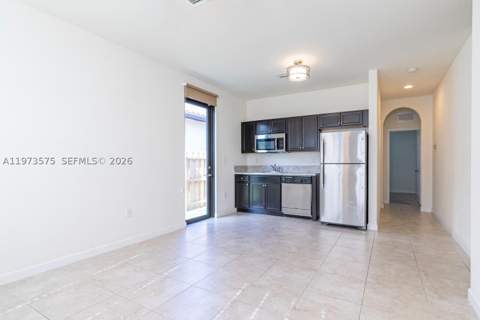 516 SE 35th Ter, Homestead FL - photo 18 of 25