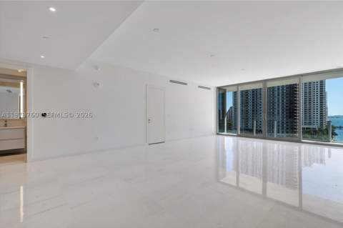 300 Biscayne Blvd Way 903, Miami FL - photo 14 of 84