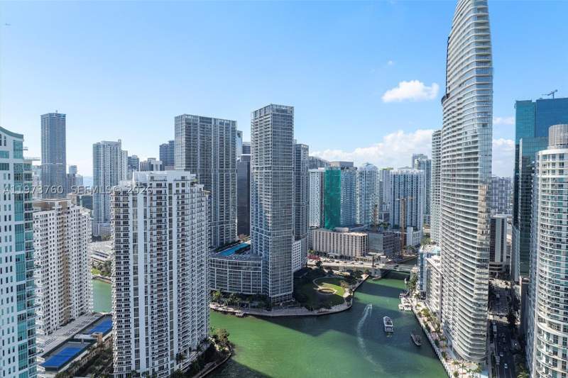 2 bedroom Condominium at 300 Biscayne Blvd Way 903, Aston Martin Residences, Miami — photo 3