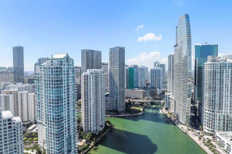 2 bedroom Condominium at 300 Biscayne Blvd Way 903, Aston Martin Residences, Miami — photo 4