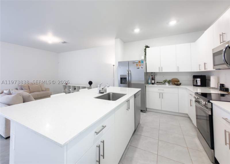 4 bedroom Townhouse at 26486 SW 148th Ct, Harmony Parc, Homestead — photo 4