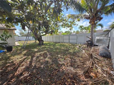 13377 SW 46th Ln, Miami FL - photo 10 of 25