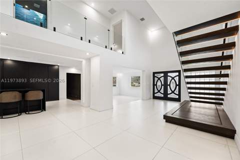 17740 SW 83rd Ave, Palmetto Bay FL - photo 7 of 52