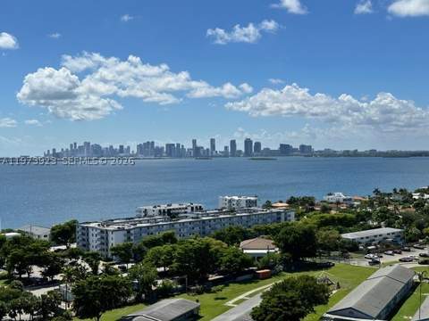 7601 E Treasure Dr 1905, North Bay Village FL - photo 13 of 16