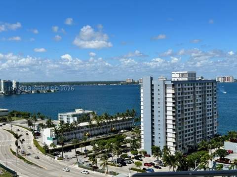 7601 E Treasure Dr 1905, North Bay Village FL - photo 14 of 16