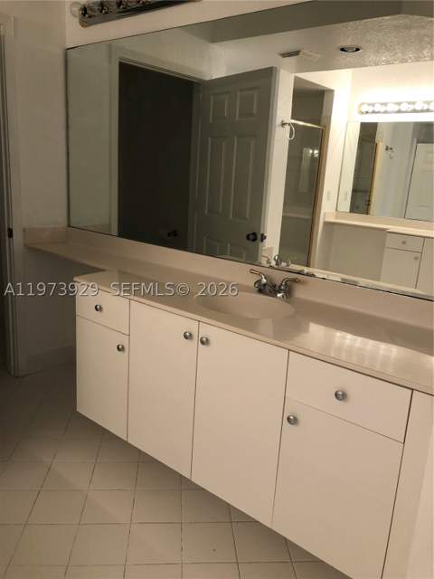 10710 NW 66th St 210, Doral FL - photo 14 of 38