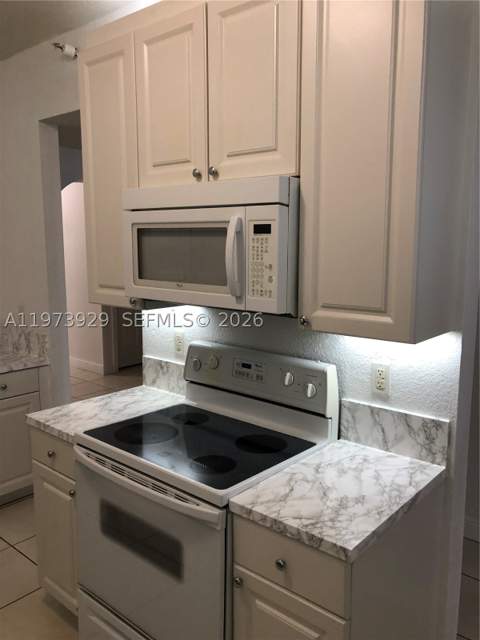 10710 NW 66th St 210, Doral FL - photo 21 of 38
