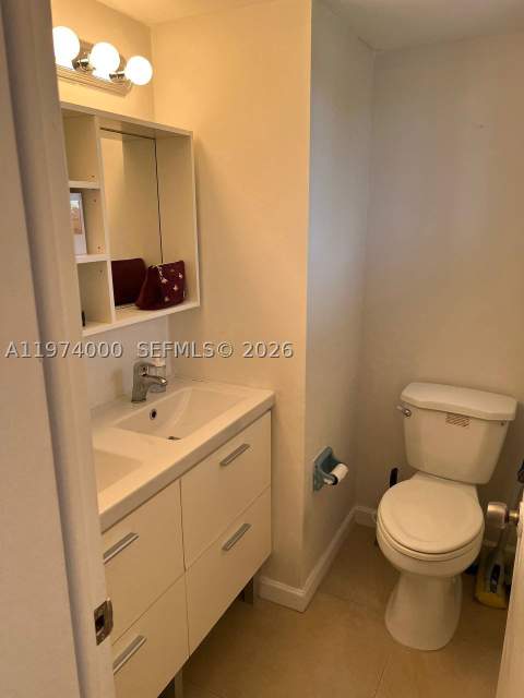 1150 NE 191st St 34, Miami FL - photo 7 of 9