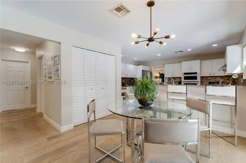 16085 SW 84th Pl, Palmetto Bay FL - photo 13 of 40