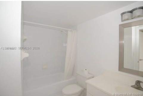 1688 West Ave 1107, Miami Beach FL - photo 11 of 23