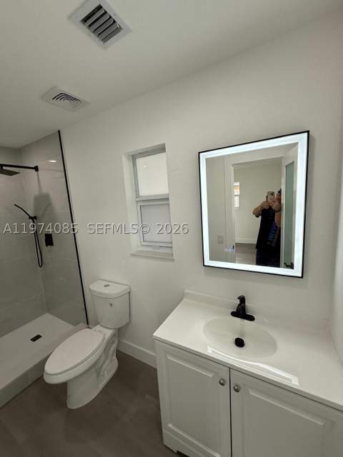 3010 NW 186th Ter, Miami Gardens FL - photo 24 of 32